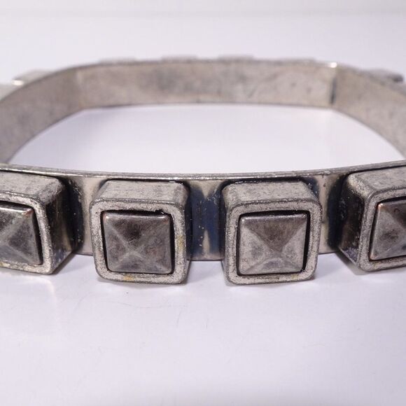 Lee Angel Piper Oxidized Silver Pyramid Square Bangle Bracelet NWT 200 - Picture 13 of 16